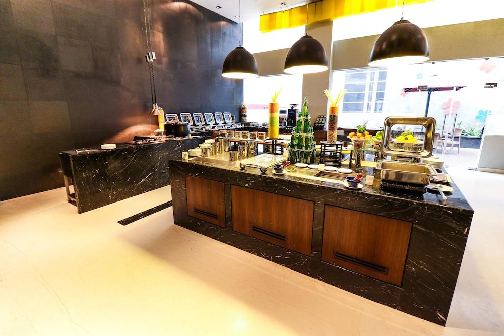 Keys Prima By Lemon Tree Hotels, Pimpri, Pune المظهر الخارجي الصورة